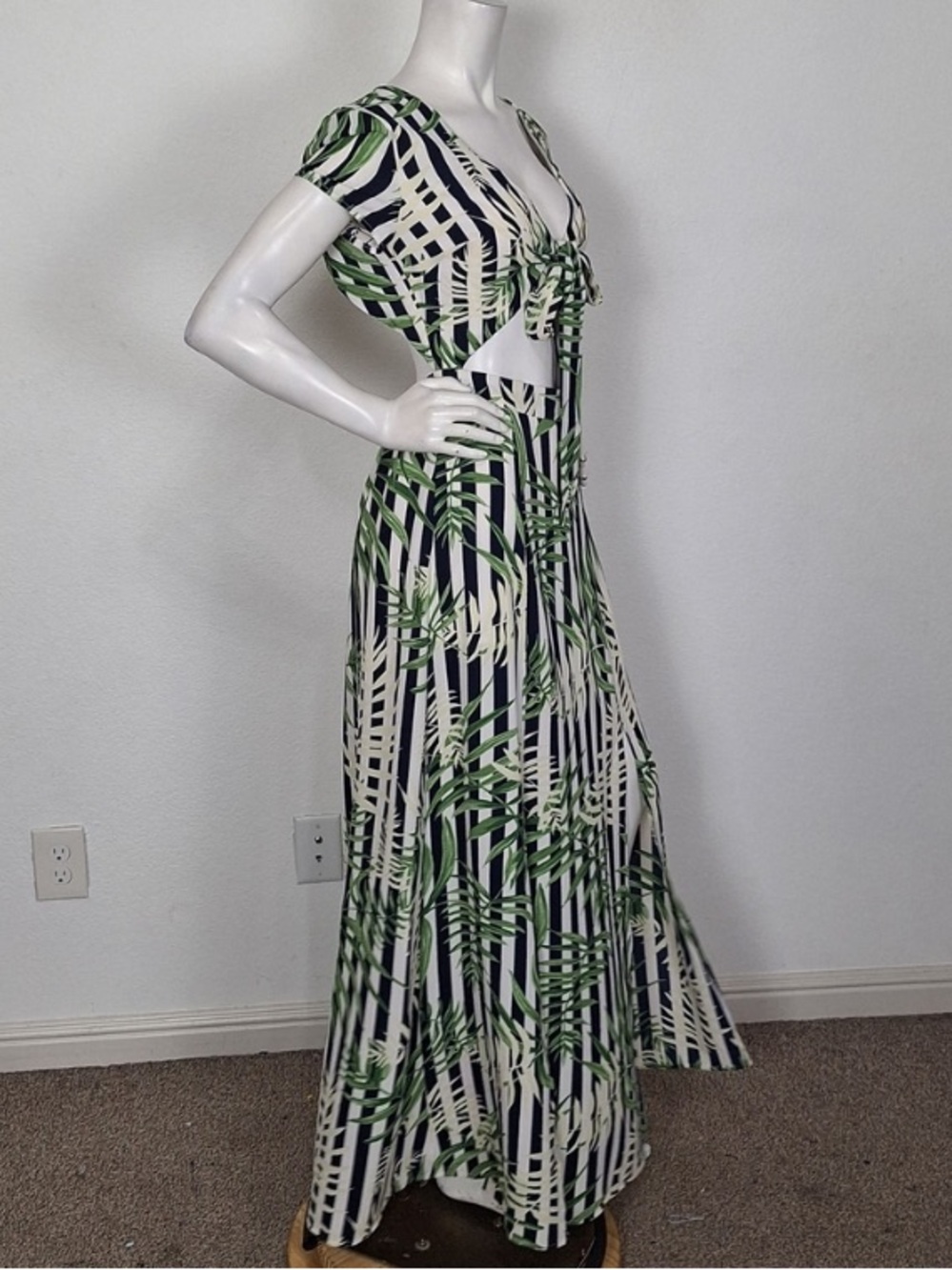 Blithe LA Maxi Dress Green Multi Boho Tropical Print Open Back Maxi Dress Size M - Picture 6 of 15